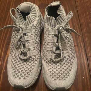 Nobull Grey Women’s 8/Mens 6.5 All day Knit